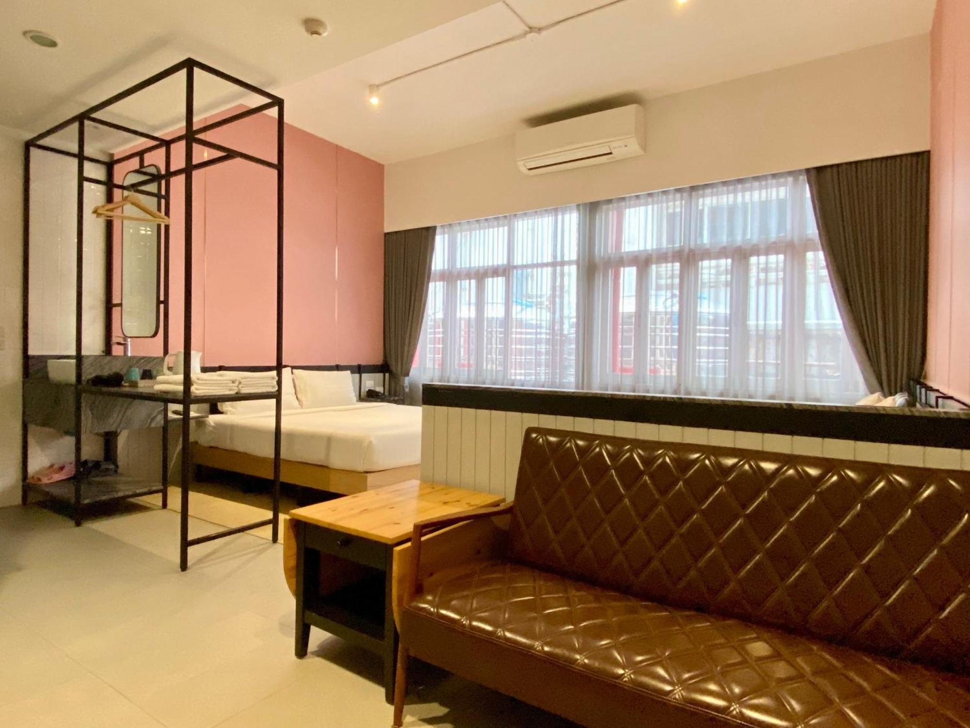 Miami Hotel Μπανγκόκ Δωμάτιο φωτογραφία