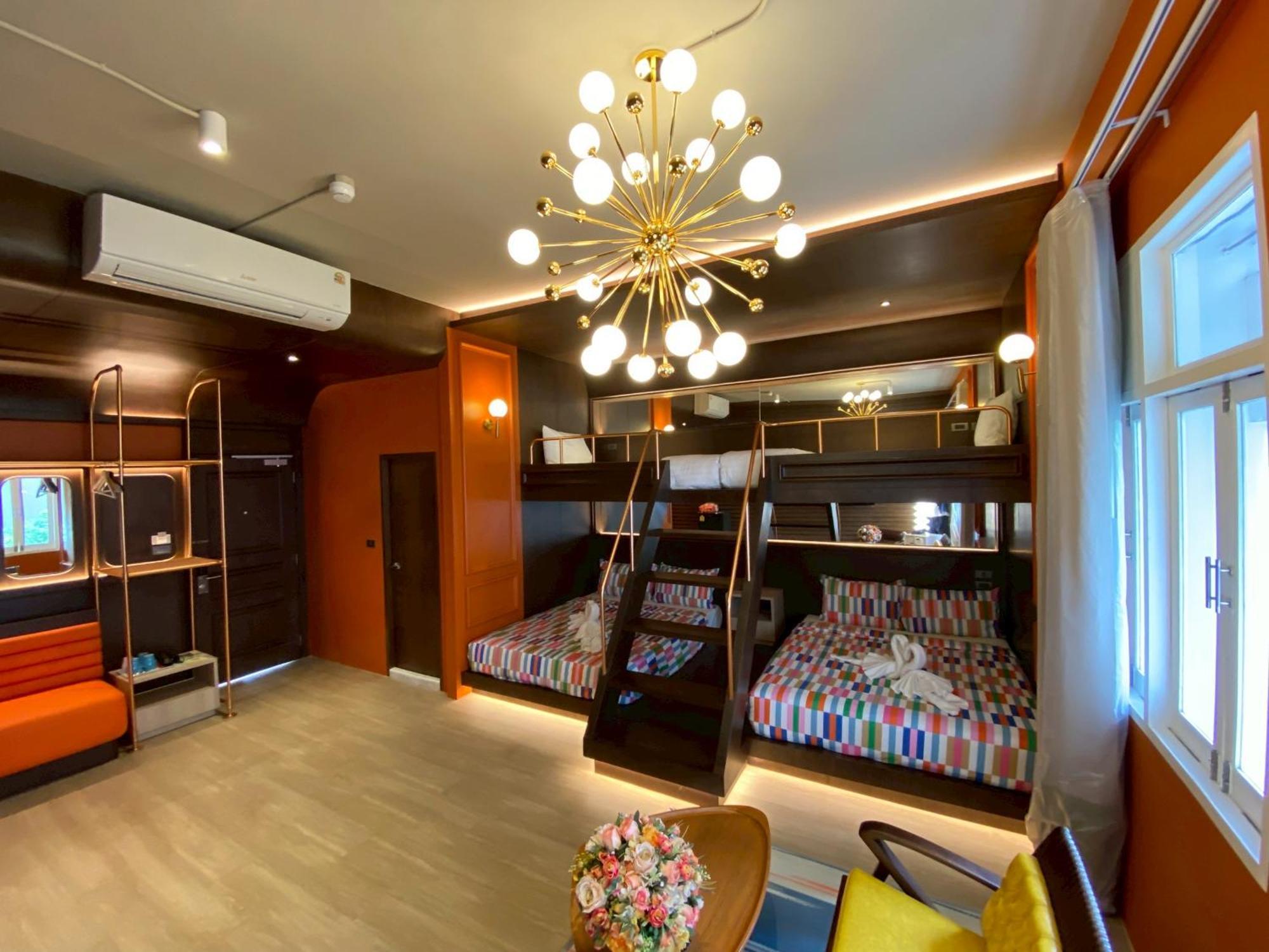 Miami Hotel Μπανγκόκ Δωμάτιο φωτογραφία
